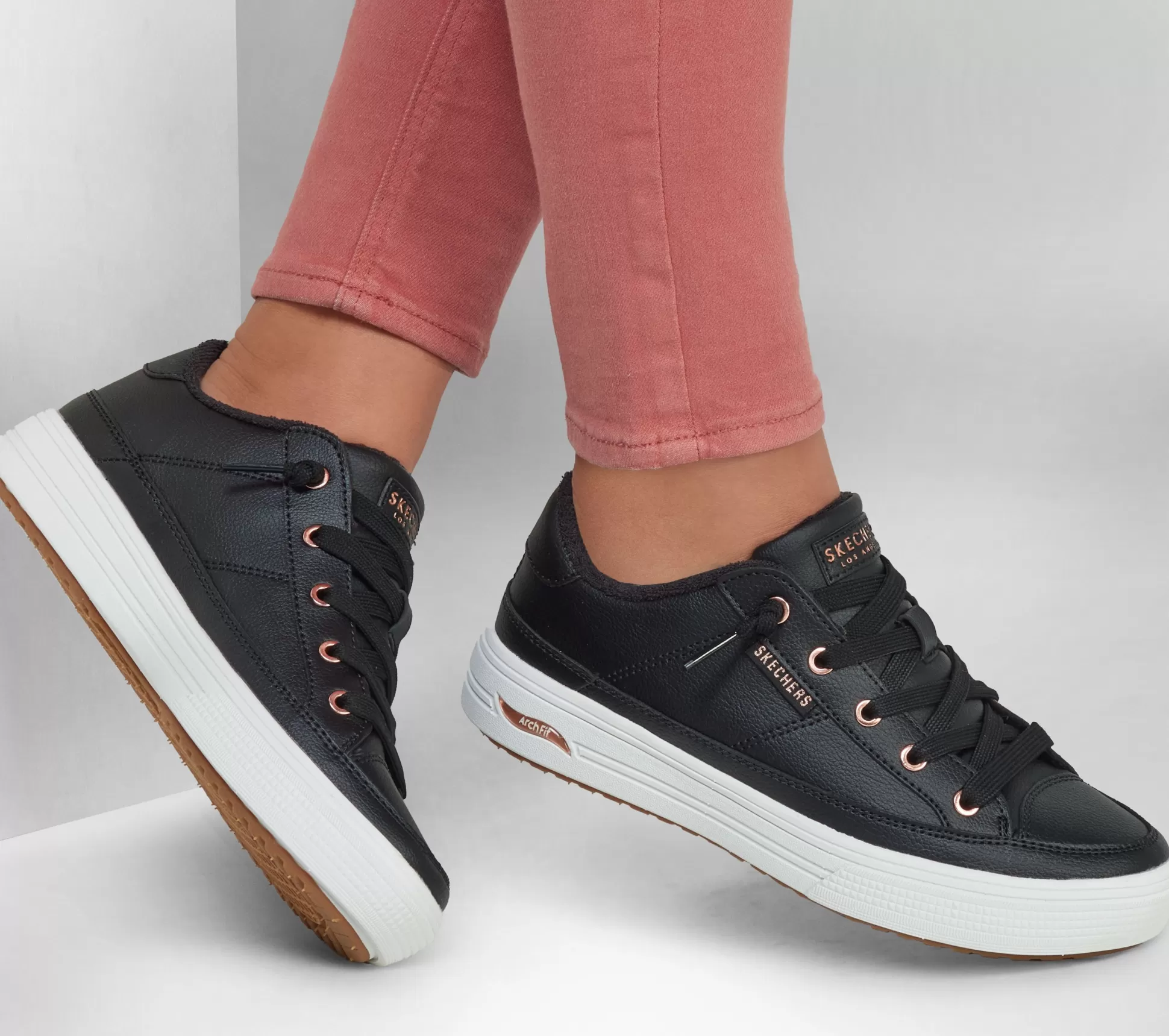 Frauen SKECHERS *Arch Fit Arcade - On My Way