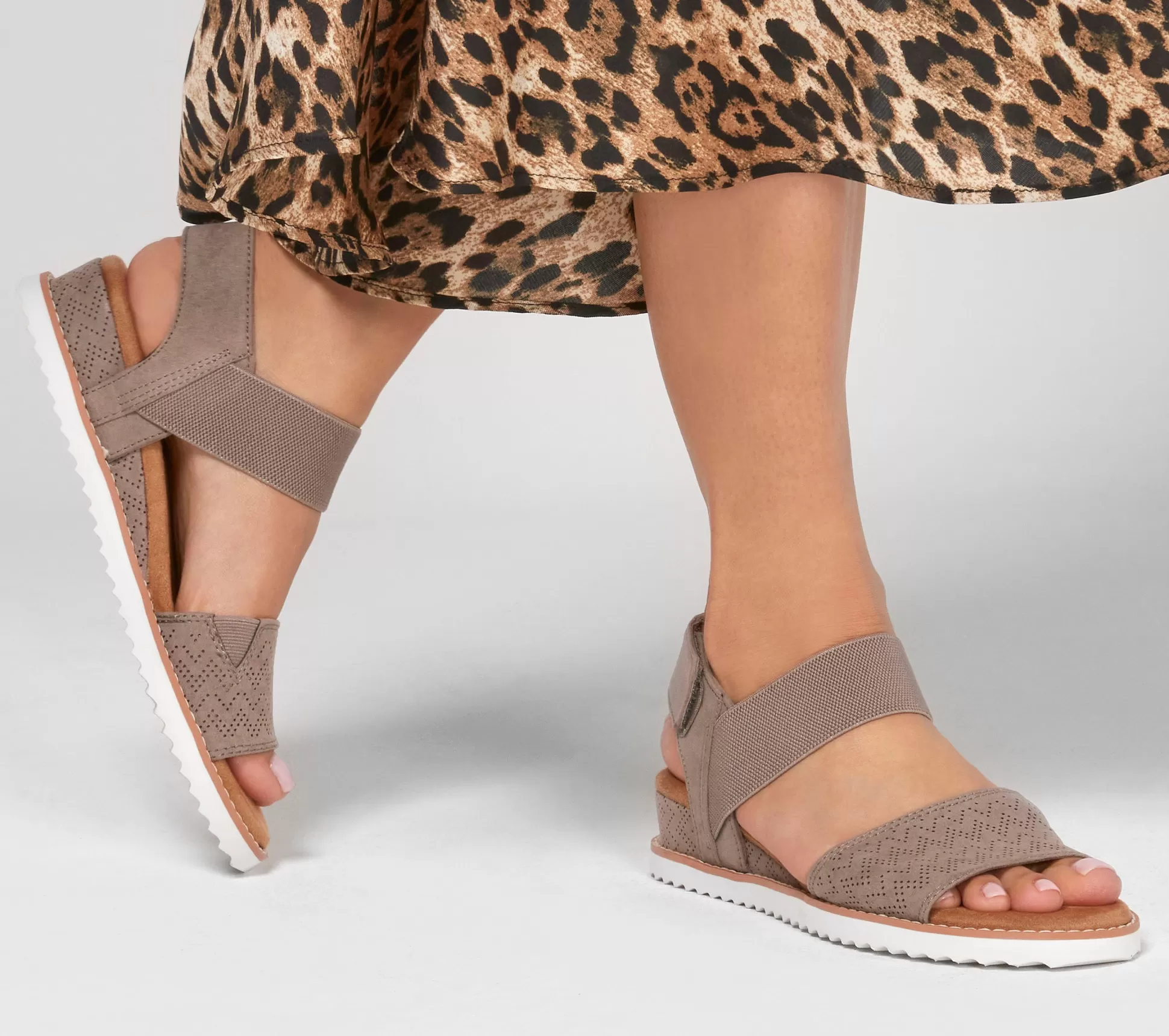 Frauen SKECHERS *Bobs Desert Kiss