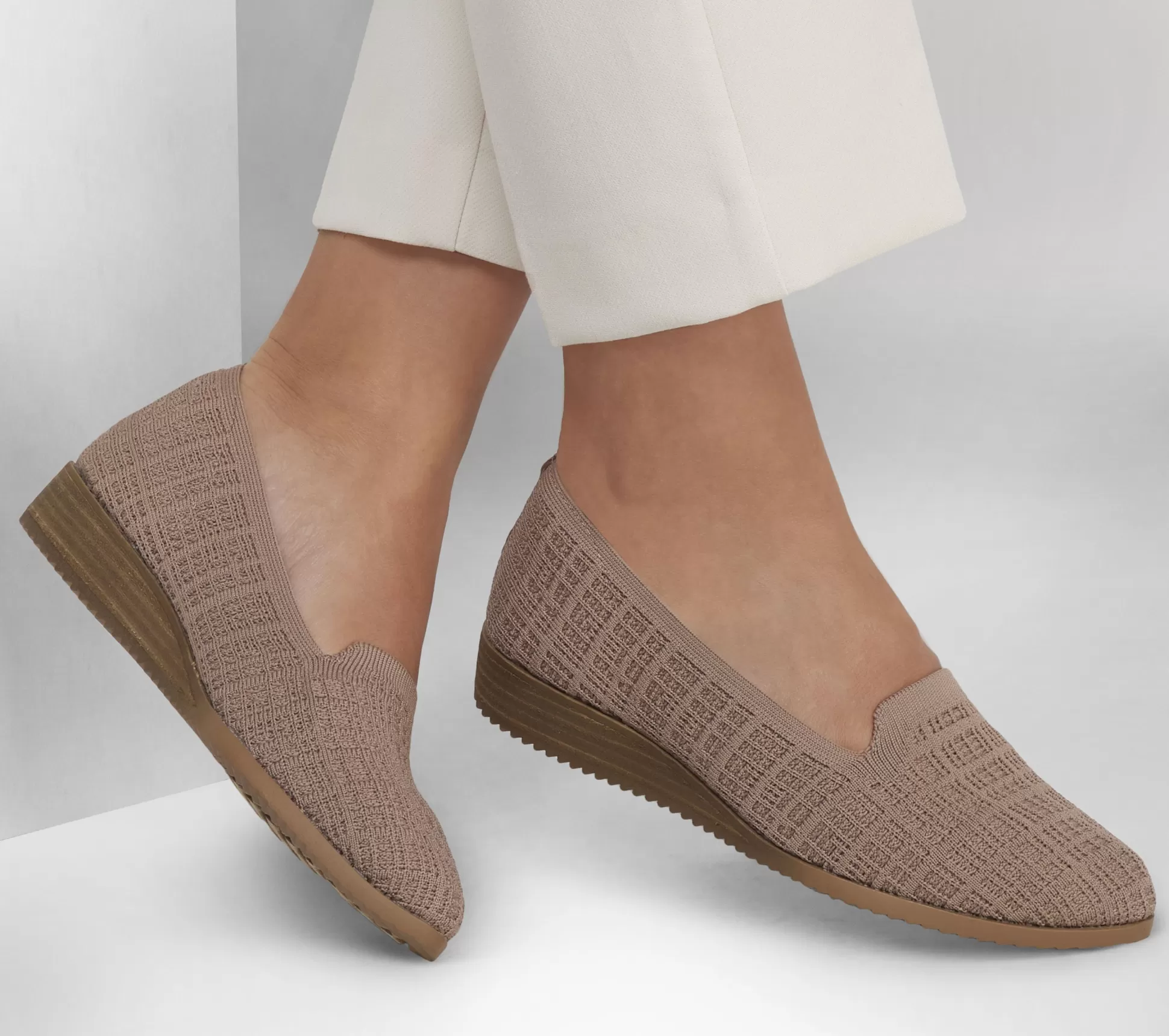 Frauen SKECHERS *Cleo Sawdust