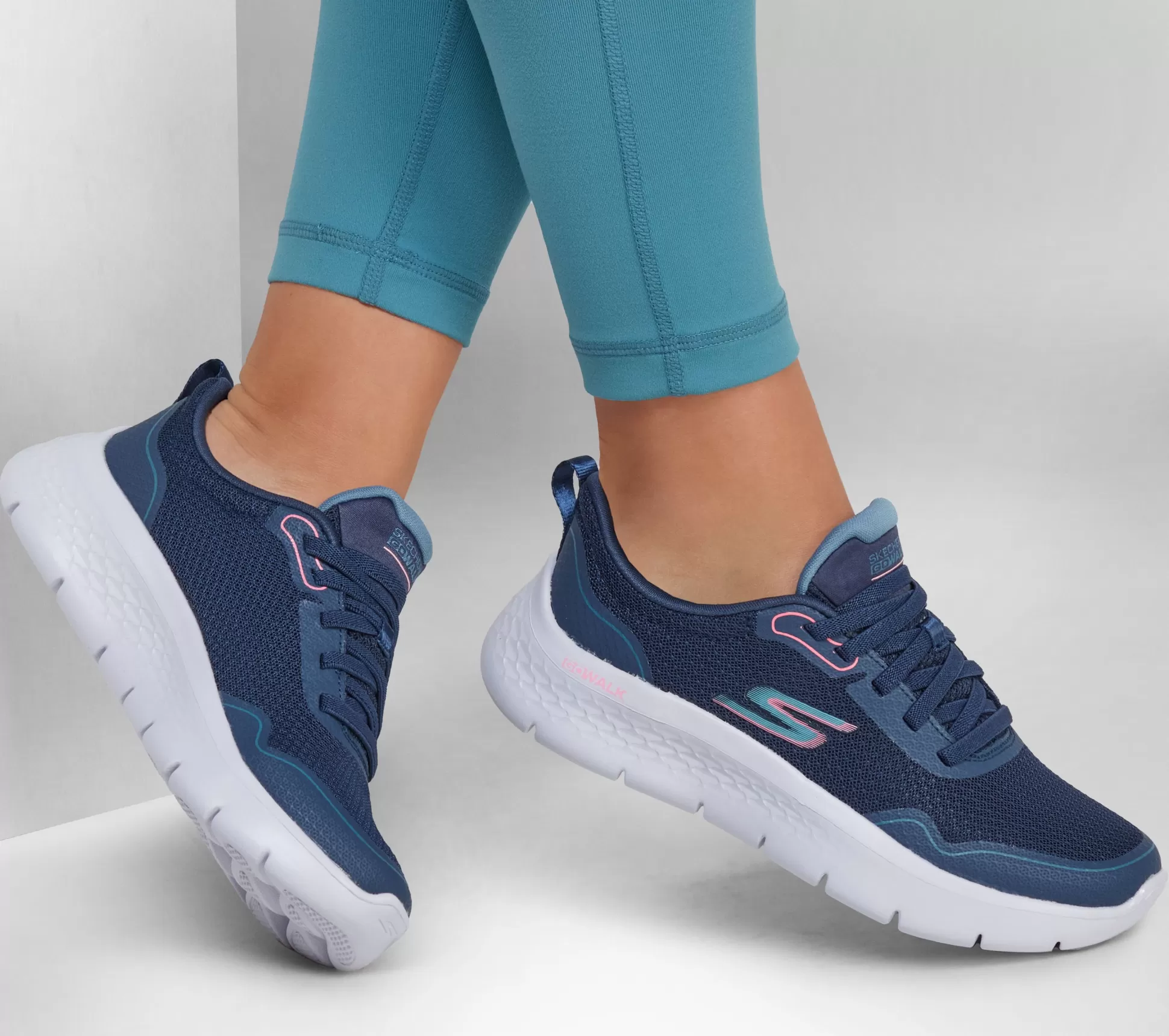 Frauen SKECHERS *Go Walk Flex - Night Galaxy