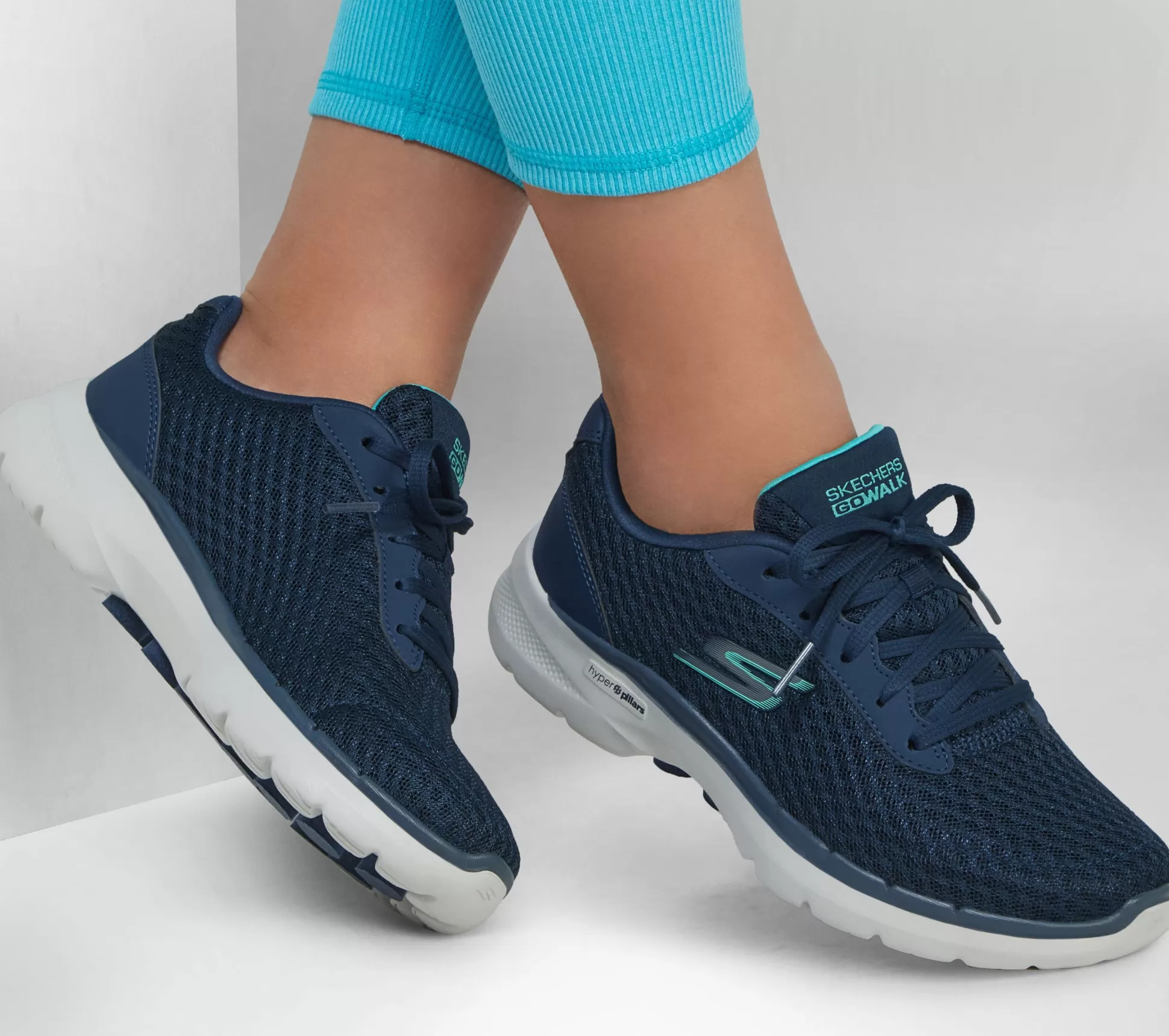 Frauen SKECHERS * Go Walk 6 - Iconic Vision