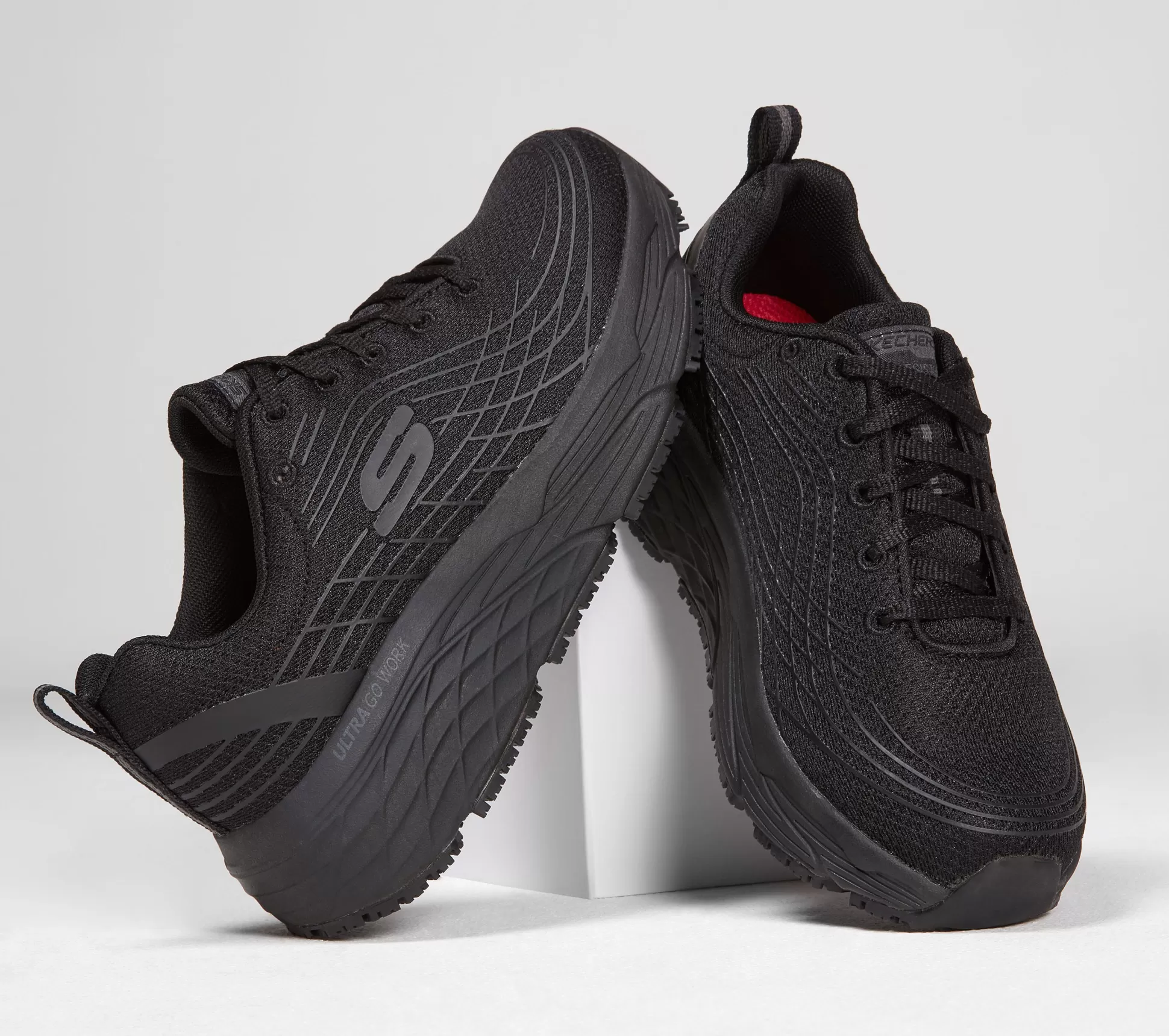Frauen SKECHERS *Work: Max Cushioning Elite Sr